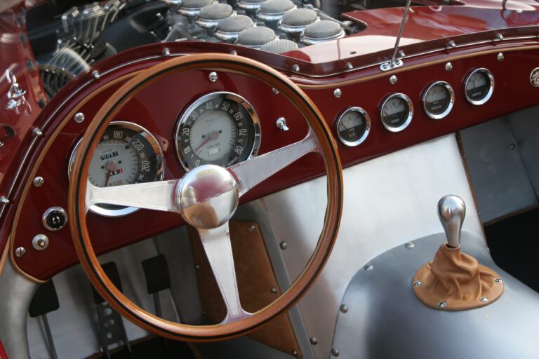 the-creative-workshop-coachbuilding-and-customs-0003