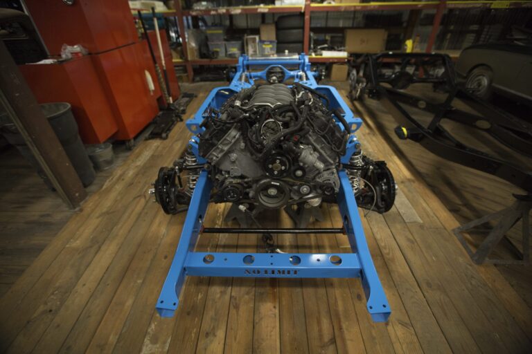 the-creative-workshop-coachbuilding-and-customs-0020