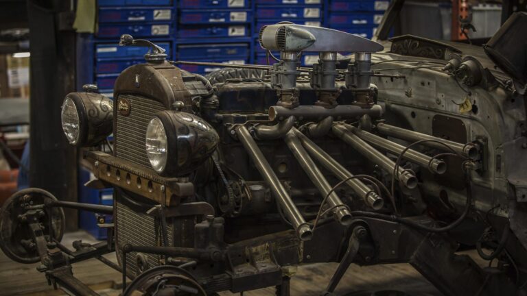 the-creative-workshop-coachbuilding-and-customs-0021