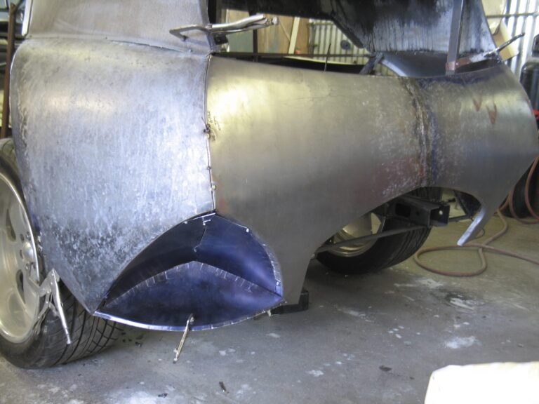 the-creative-workshop-coachbuilding-and-customs-0023