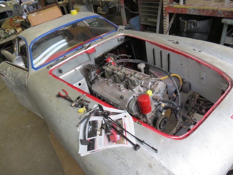 the-creative-workshop-coachbuilding-and-customs-0039