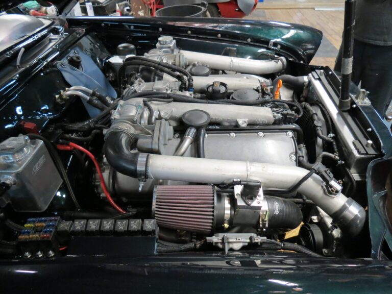 the-creative-workshop-coachbuilding-and-customs-0040