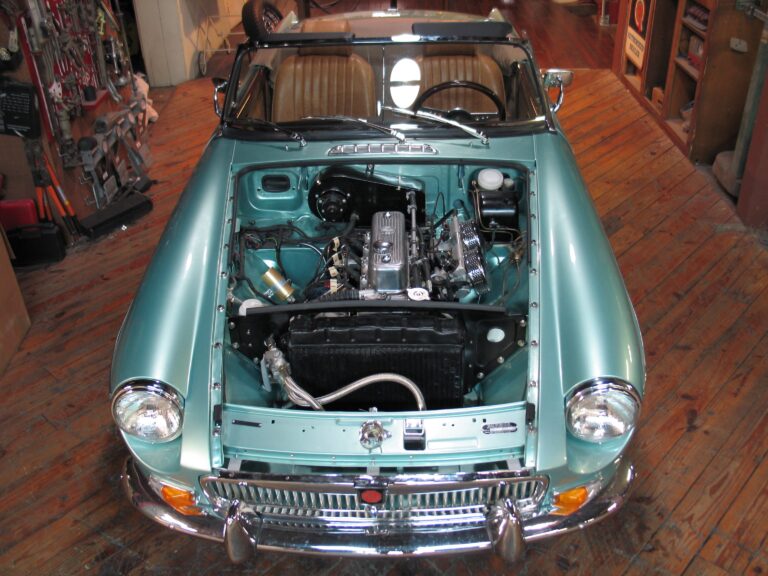 the-creative-workshop-coachbuilding-and-customs-0064