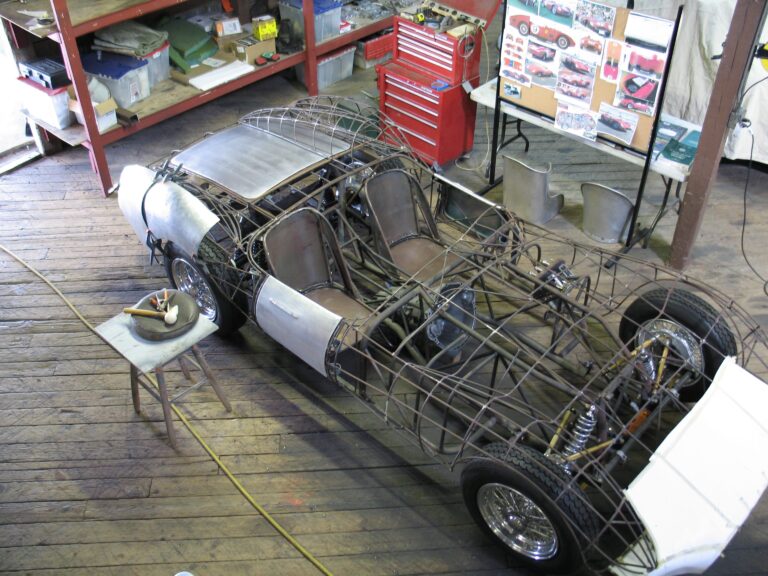 the-creative-workshop-coachbuilding-and-customs-0075