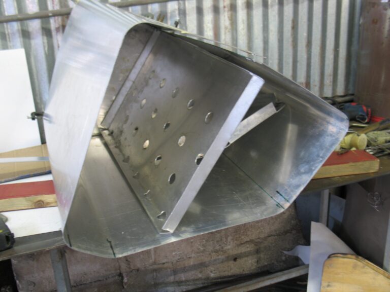 the-creative-workshop-coachbuilding-and-customs-0080