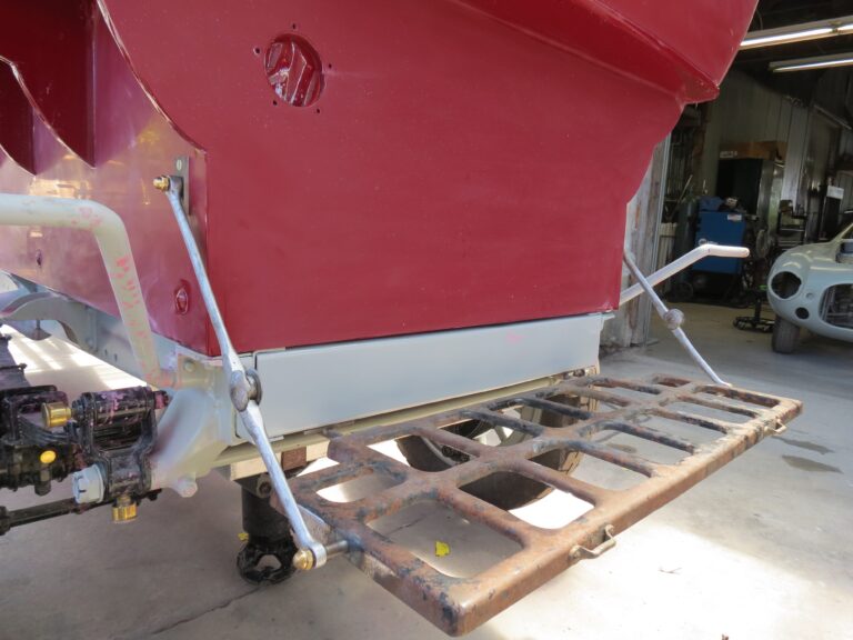 the-creative-workshop-coachbuilding-and-customs-0111