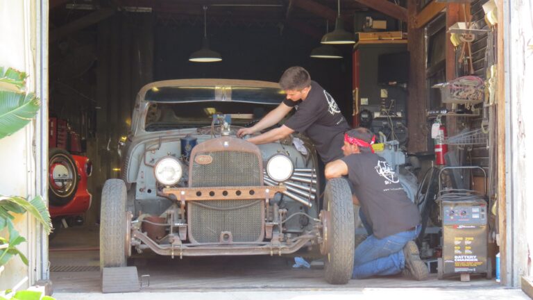 the-creative-workshop-coachbuilding-and-customs-0114