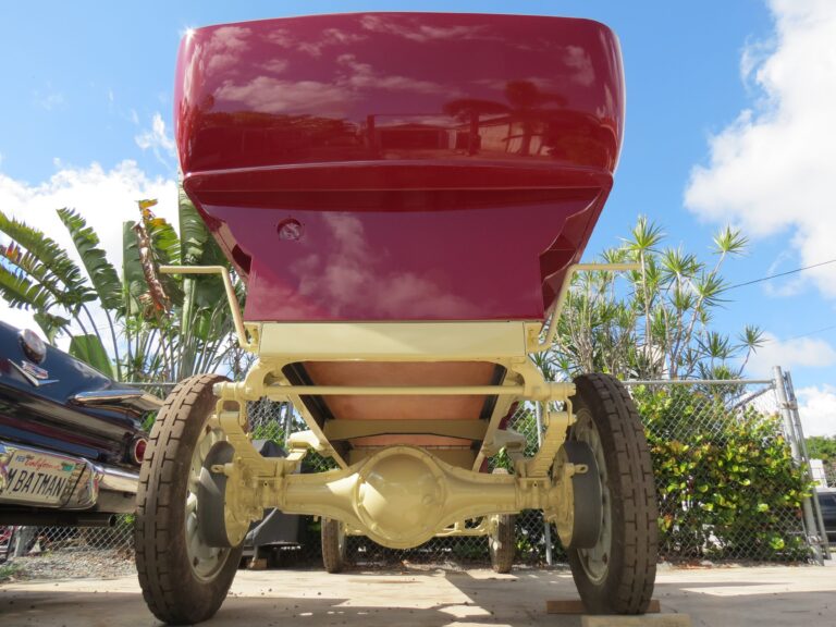 the-creative-workshop-coachbuilding-and-customs-0121