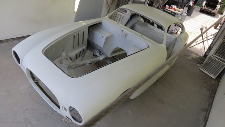 the-creative-workshop-coachbuilding-and-customs-0126