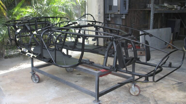 the-creative-workshop-coachbuilding-and-customs-0149