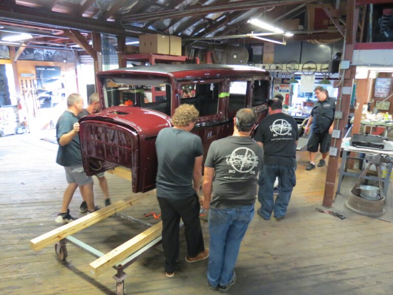 the-creative-workshop-our-team-0076