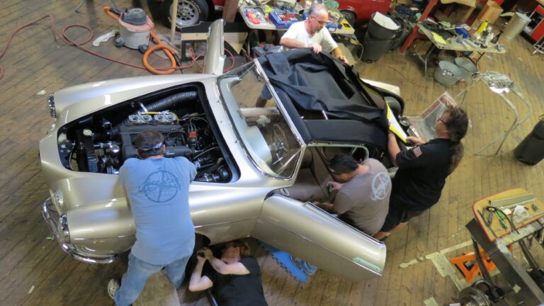 the-creative-workshop-our-team-0109