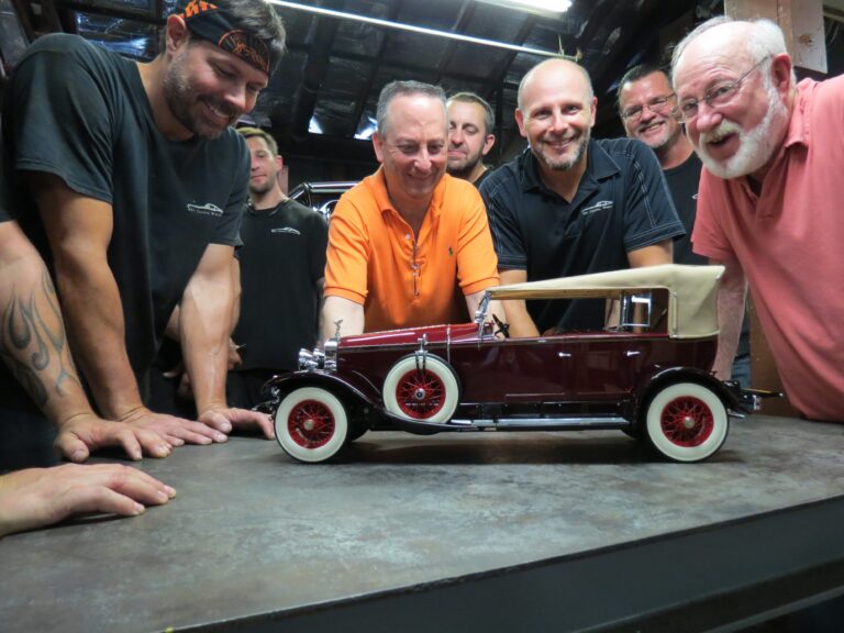 the-creative-workshop-our-team-0120